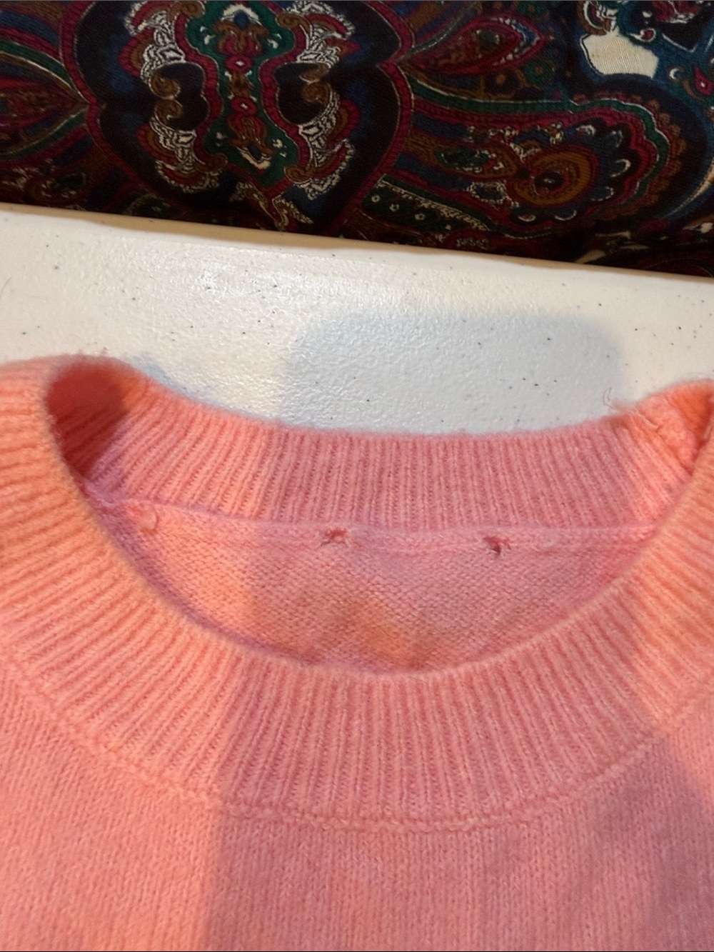 #490. 🪷 Pink heart sweater. - Picture 5 of 8